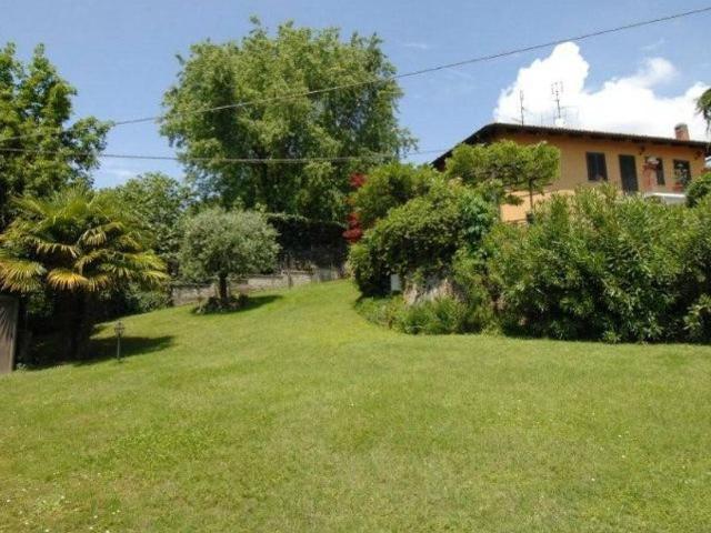 Villa Indipendente in affitto a Rocciamelone, Piemonte