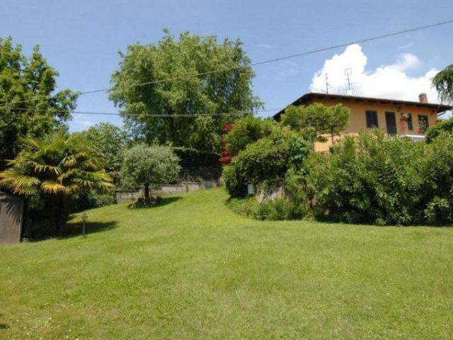 Villa Indipendente in affitto a Rocciamelone, Piemonte