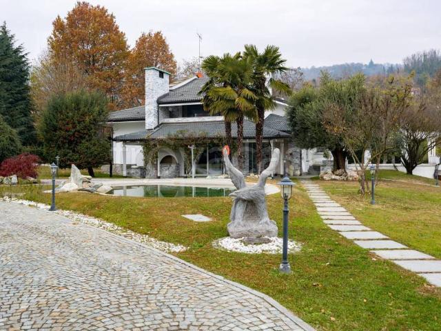 Villa Indipendente in affitto a Revigliasco, Piemonte