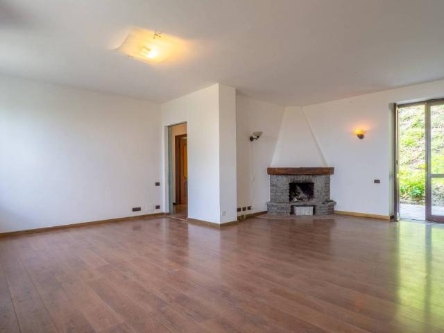 Villa Indipendente in affitto a Revigliasco, Piemonte