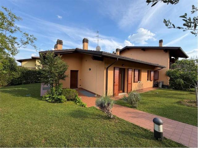 Villa Indipendente in affitto a Monte Tapino, Moniga Del Garda