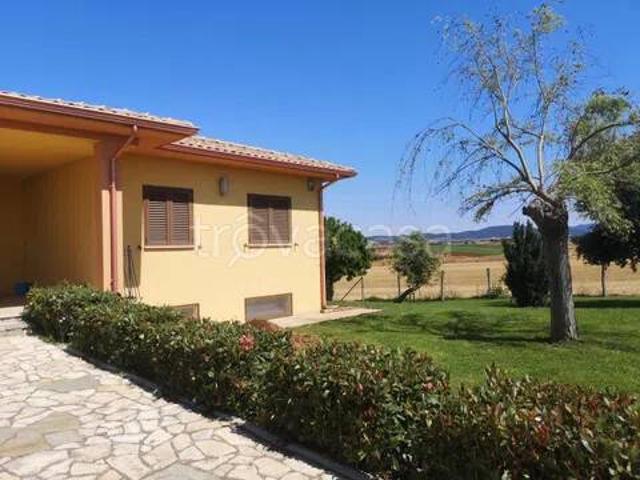 Villa Indipendente in affitto a Concerviano, Lazio
