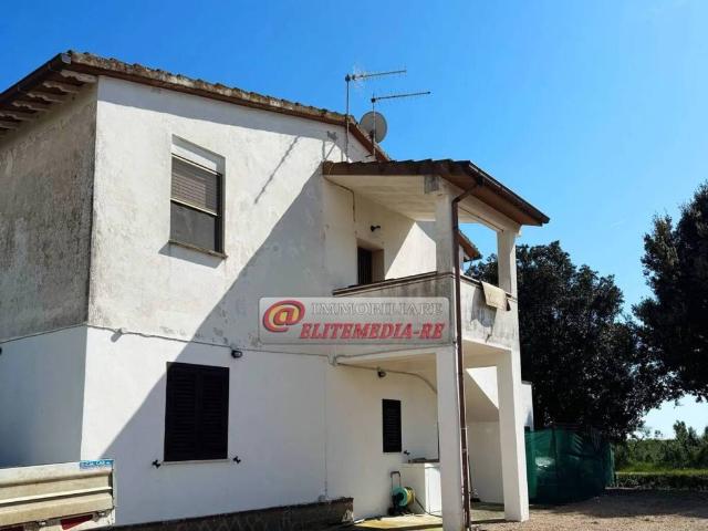 Villa Indipendente in affitto a Fabbreria, Campello Sul Clitunno
