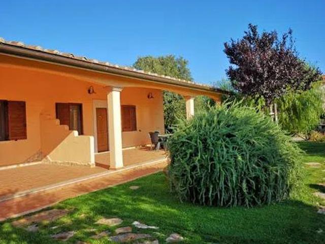 Villa Indipendente in affitto a Montalto Di Castro, Lazio