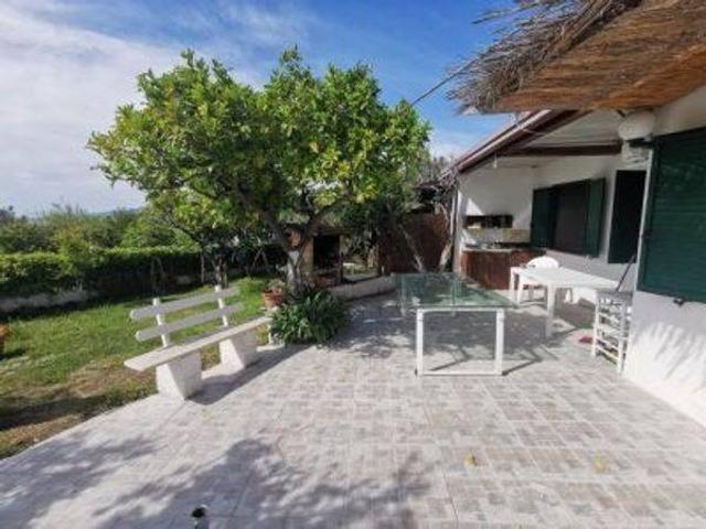 Villa Indipendente in affitto a Calabria, Catanzaro