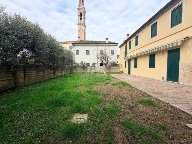Villa Indipendente in affitto a Montegalda, Veneto