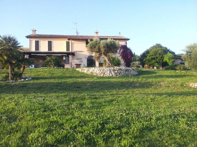 Villa Indipendente in affitto a Marche, Ascoli Piceno