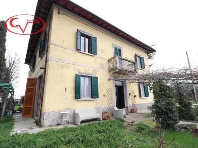Villa Indipendente in affitto a Montevarchi, Toscana