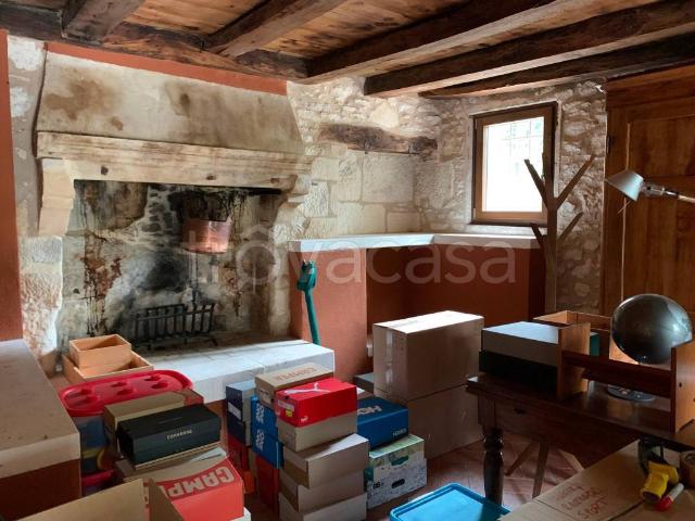 Villa Indipendente in affitto a Monteviale, Veneto