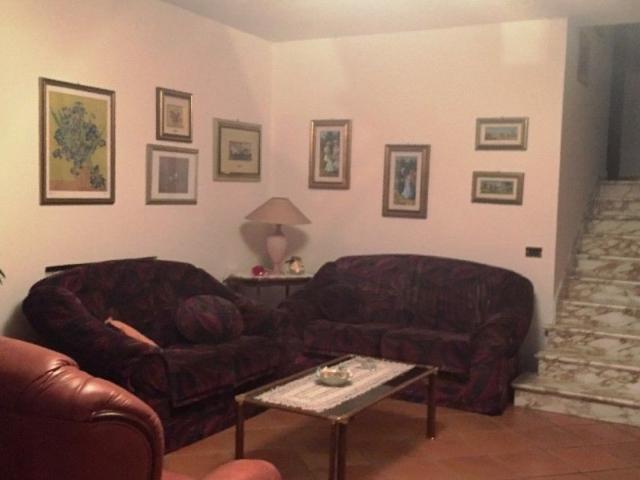 Villa Indipendente in affitto a Piazza, Montignoso