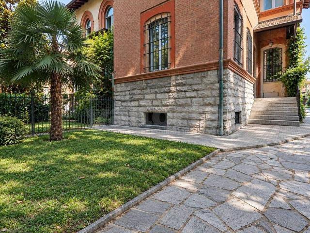 Villa Indipendente in affitto a San Biagio, Monza