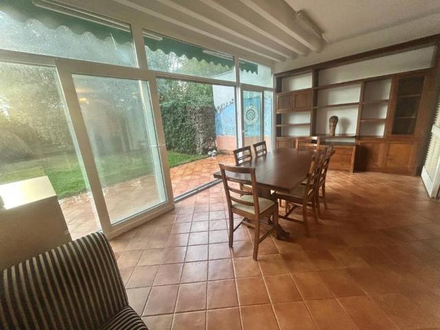 Villa Indipendente in affitto a Borgo Medievale, Roma Capitale