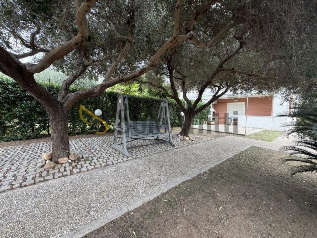 Villa Indipendente in affitto a Santa Barbara, Nettuno