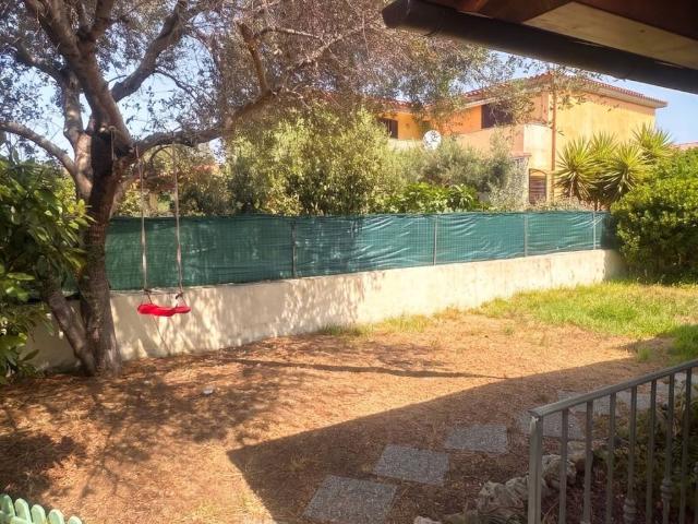 Villa Indipendente in affitto a San Pantaleo, Sardigna/Sardegna