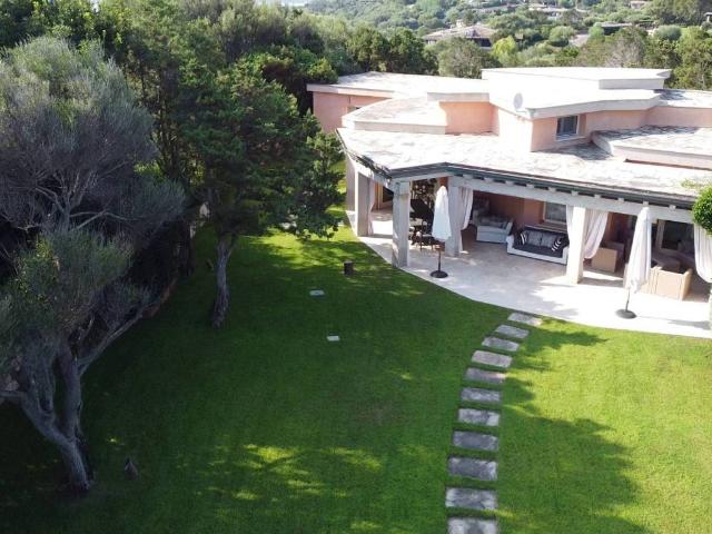 Villa Indipendente in vendita a San Pantaleo, Sardigna/Sardegna