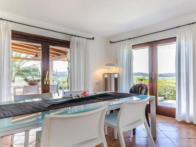 Villa Indipendente in affitto a San Pantaleo, Sardigna/Sardegna