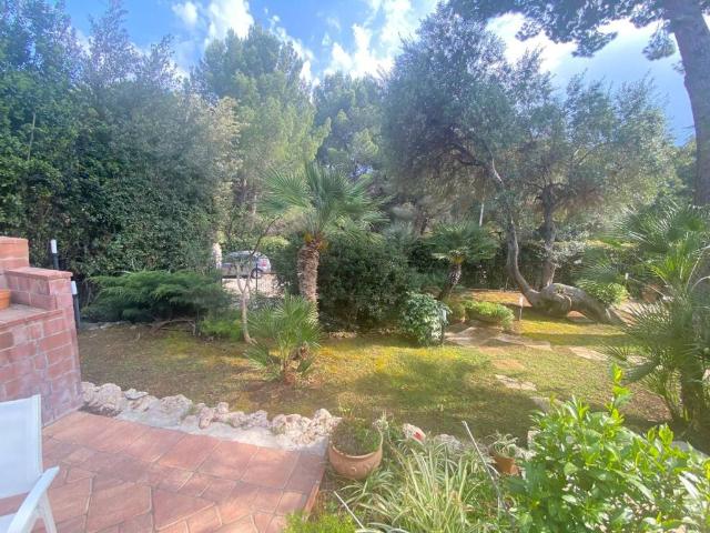 Villa Indipendente in affitto a Puglia, Brindisi