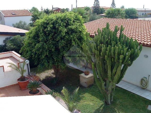 Villa Indipendente in affitto a Pachino, Sicilia