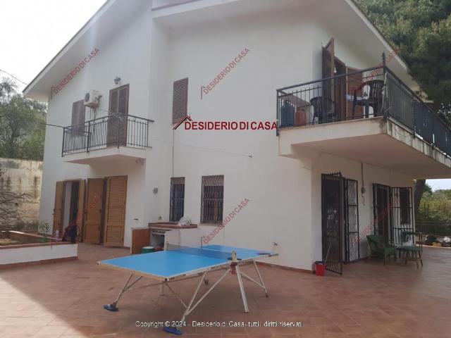 Villa Indipendente in affitto a VIII Circoscrizione, Palermo