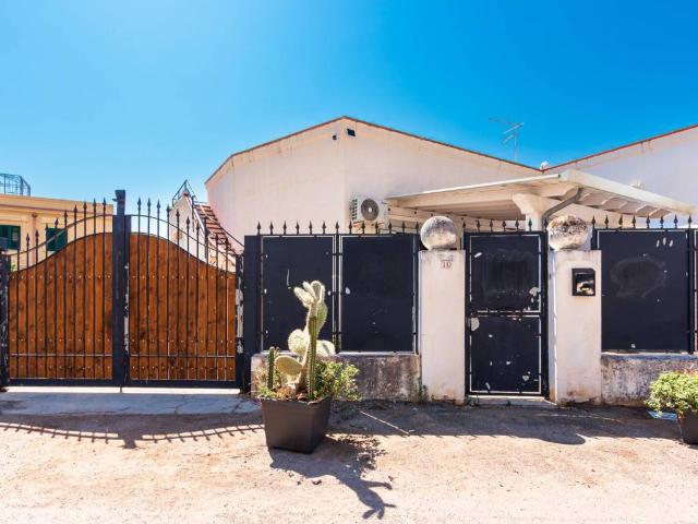 Villa Indipendente in affitto a VII Circoscrizione, Palermo