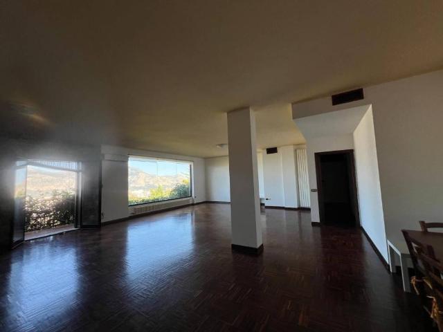 Villa Indipendente in affitto a VI Circoscrizione, Palermo