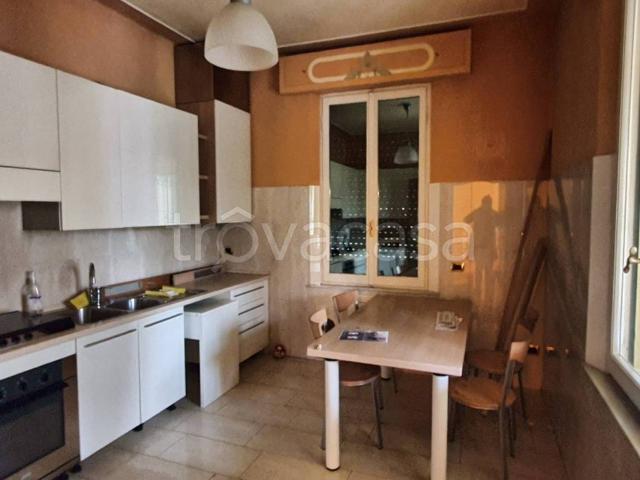 Villa Indipendente in affitto a Lubiana, Sorbolo