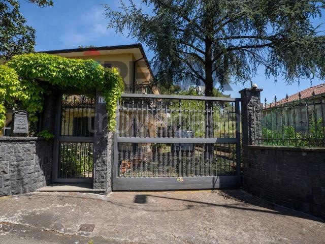 Villa Indipendente in affitto a Pedara, Sicilia