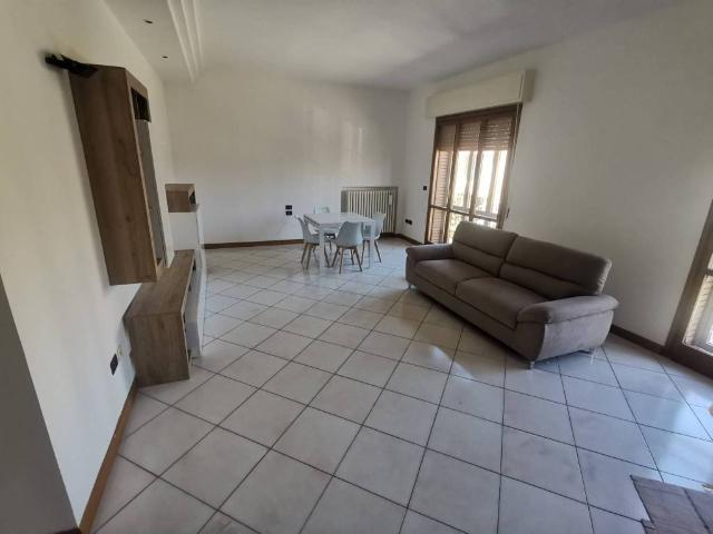 Villa Indipendente in affitto a Loreto, Pesaro