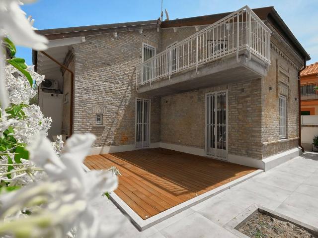 Villa Indipendente in affitto a Pescara, Abruzzo
