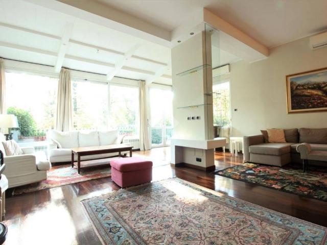 Villa Indipendente in affitto a San Bovio, Peschiera Borromeo