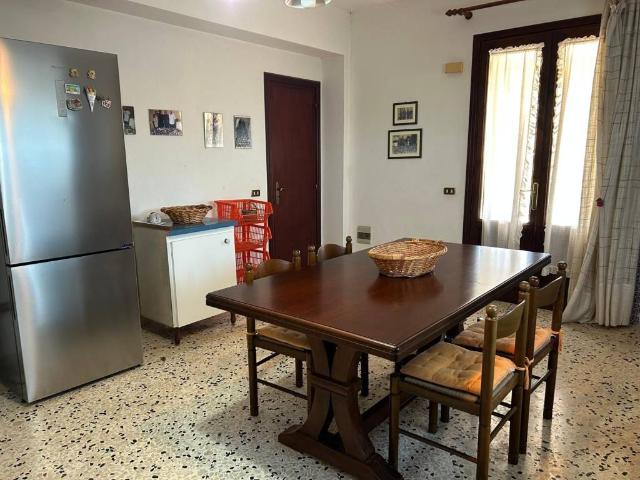 Villa Indipendente in affitto a Petrosino, Sicilia