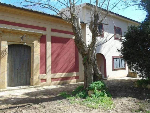 Villa Indipendente in affitto a Piazza, Sicilia