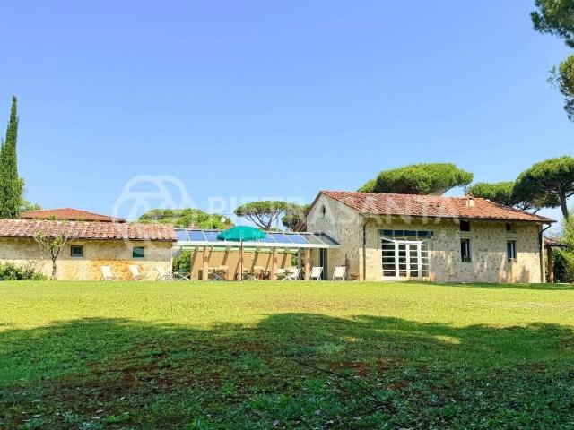Villa Indipendente in affitto a Tonfano, Toscana