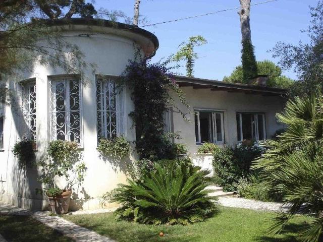 Villa Indipendente in affitto a Tonfano, Toscana