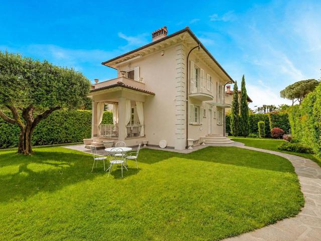 Villa Indipendente in affitto a Tonfano, Toscana