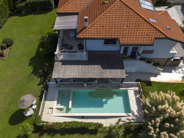 Villa Indipendente in affitto a Tonfano, Toscana