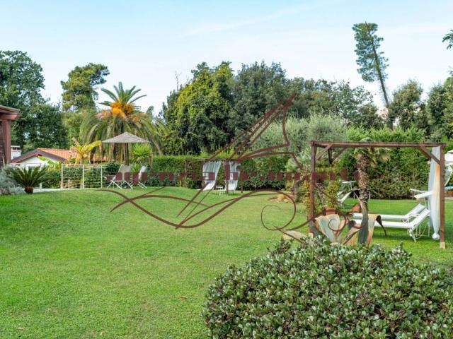 Villa Indipendente in affitto a Tonfano, Toscana