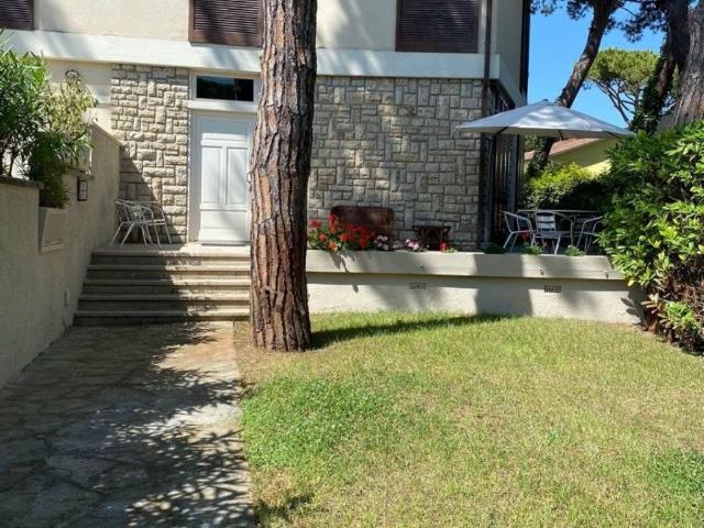 Villa Indipendente in affitto a Tonfano, Toscana