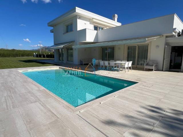 Villa Indipendente in affitto a Crociale, Tonfano