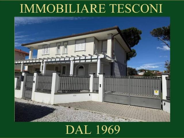 Villa Indipendente in affitto a Tonfano, Toscana