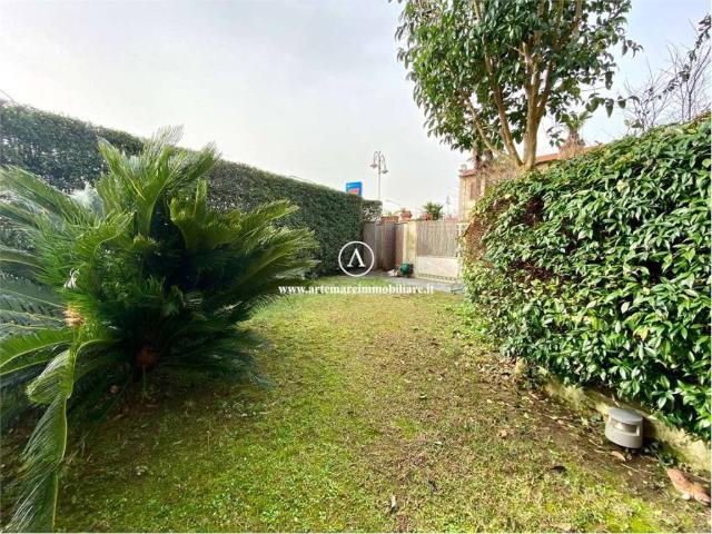 Villa Indipendente in affitto a Ponterosso, Pietrasanta
