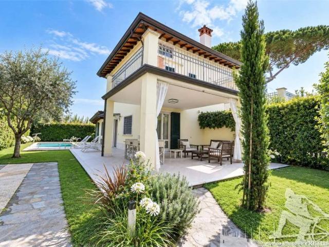 Villa Indipendente in affitto a Tonfano, Toscana