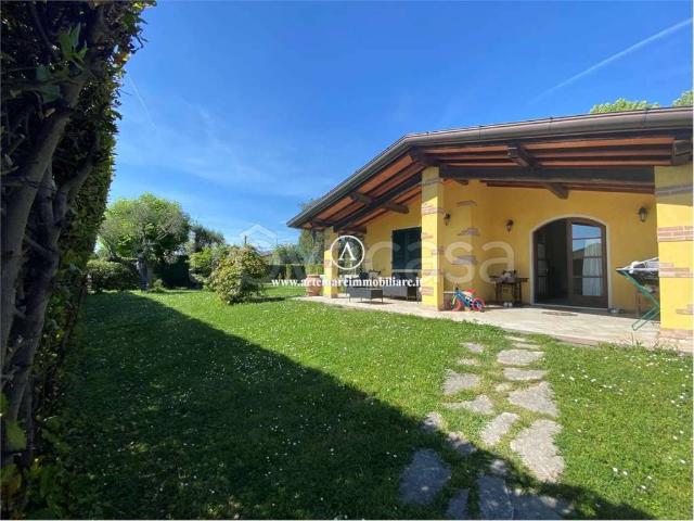 Villa Indipendente in affitto a Tonfano, Toscana