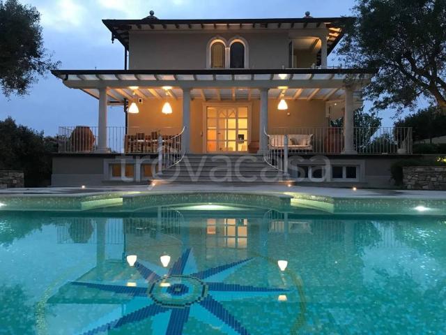 Villa Indipendente in affitto a Campello Sul Clitunno, Umbria