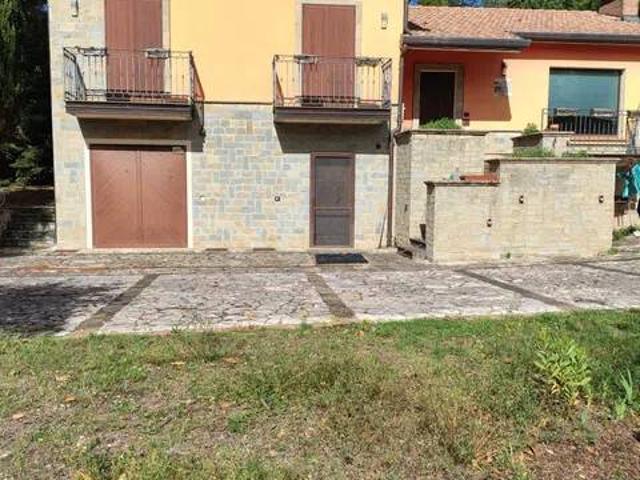 Villa Indipendente in affitto a Pignola, Basilicata