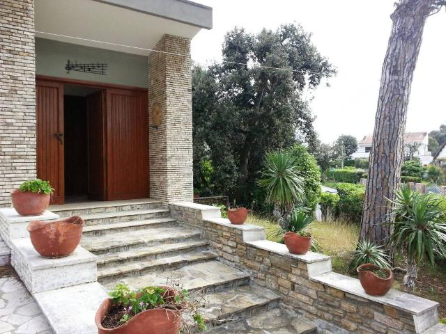 Villa Indipendente in affitto a Pisa, Toscana