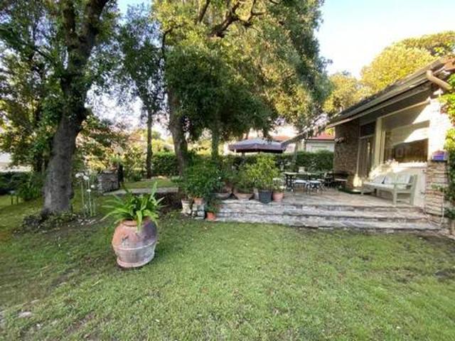 Villa Indipendente in affitto a Pisa, Toscana