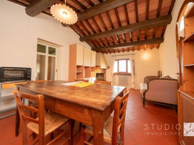 Villa Indipendente in affitto a Chiesina Montalese, Pistoia