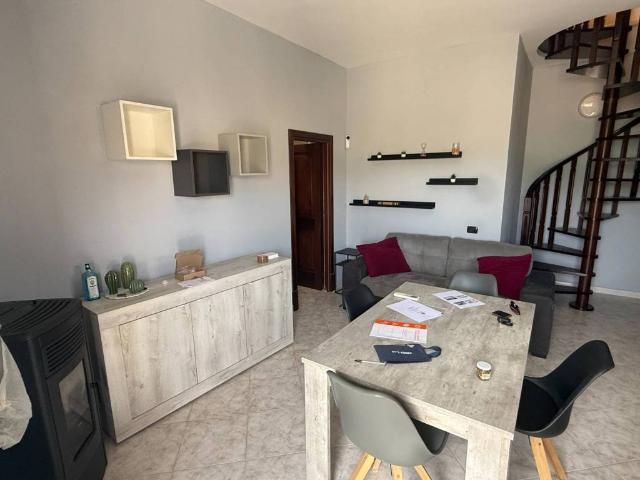 Villa Indipendente in affitto a Roma Capitale, Lazio