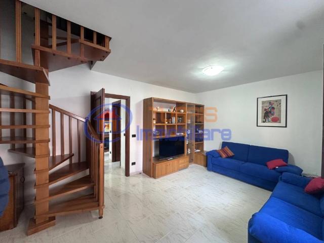 Villa Indipendente in affitto a Porto Torres, Sardigna/Sardegna